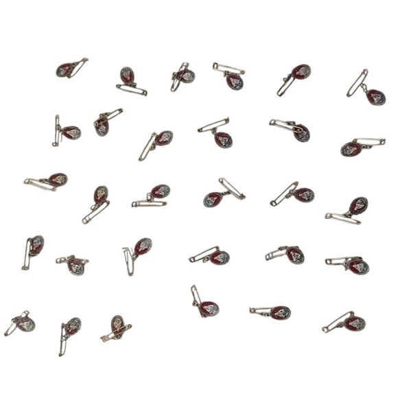 vintage 30 Scapular Of Jesus Sacred Heart  Our Lady Of Mount Carmel Medal Pins - Picture 2 of 7